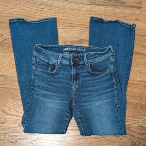 American Eagle Outfitters Women's Dark Blue Kick Boot Stretch Jeans